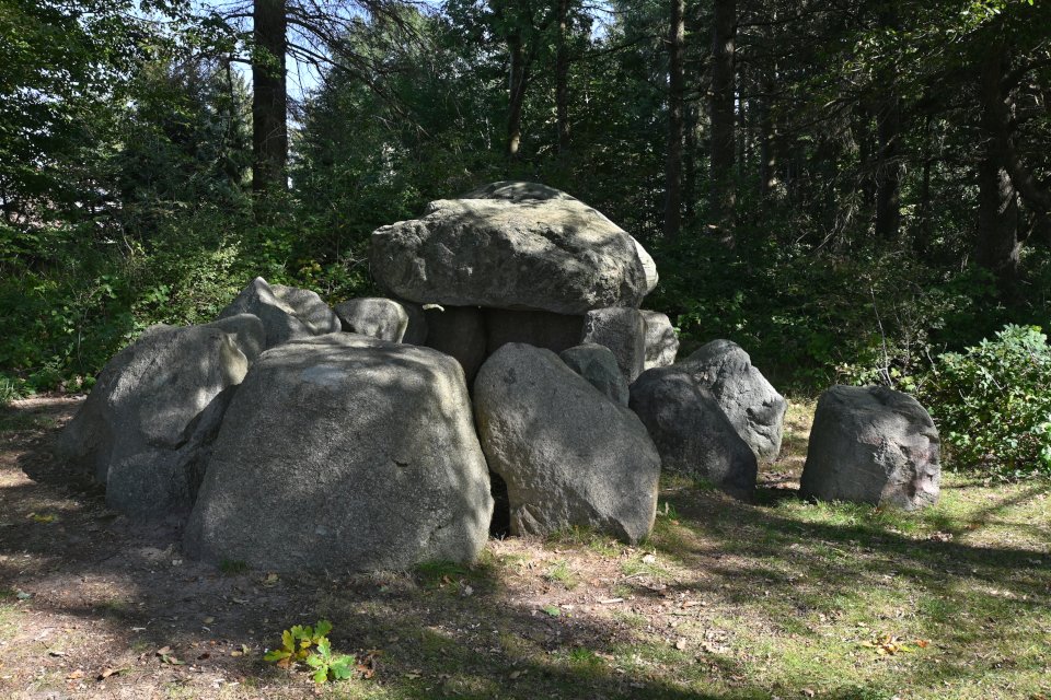 Image of Missunde (Passage Grave) by Nucleus