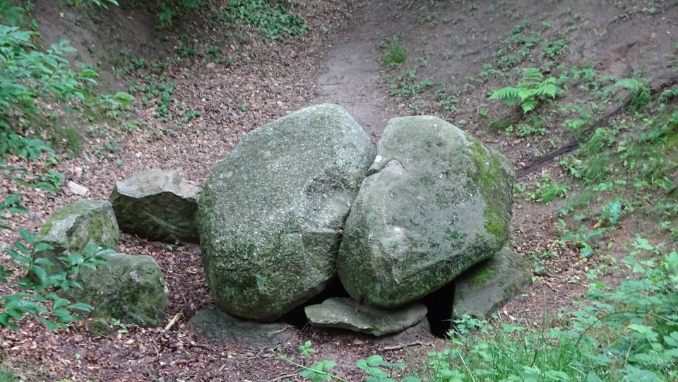 Image of Hademarschen (Passage Grave) by Nucleus