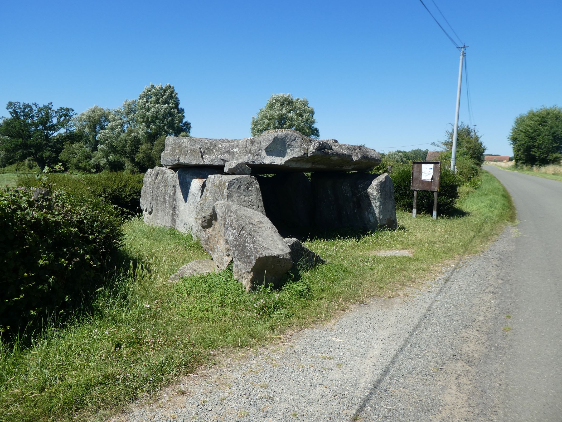 Image of Dolmen de la Pierre Couverte by costaexpress