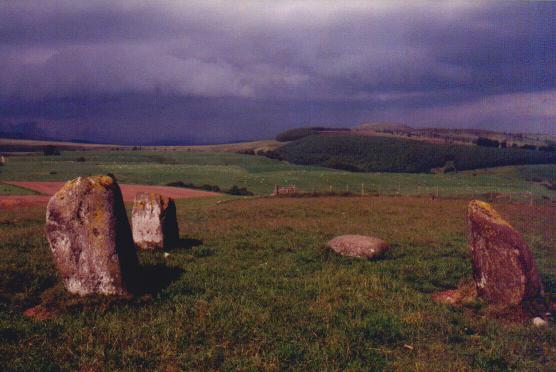 Image of Park Neuk (Stone Circle) by Moth