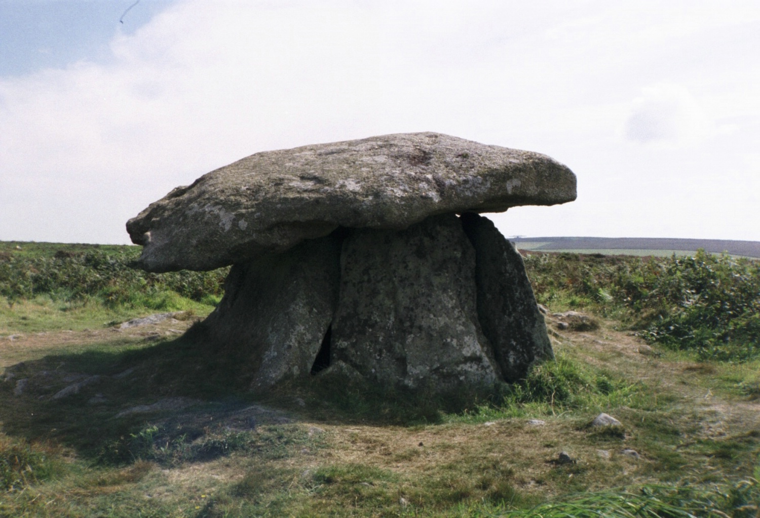 Image of Chûn Quoit by Chris Bond