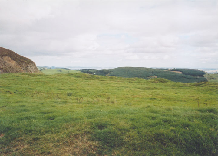 Image of Dunsinnan Hill (Hillfort) by BigSweetie