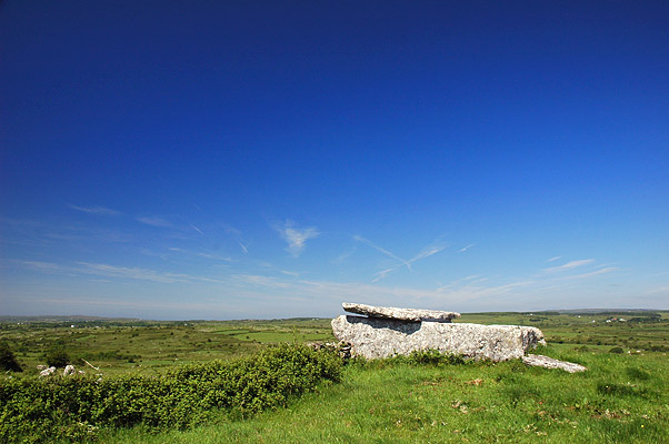 Image of Ballyganner South (Wedge Tomb) by CianMcLiam
