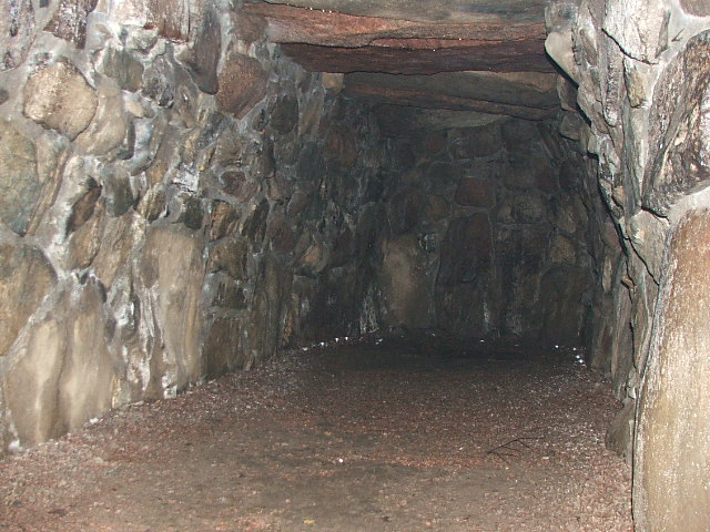 Image of Culsh Souterrain by postman