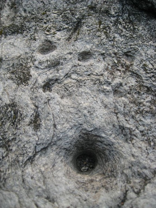 Image of Roca d’la Casna (Engraved stone) by Ligurian Tommy Leggy