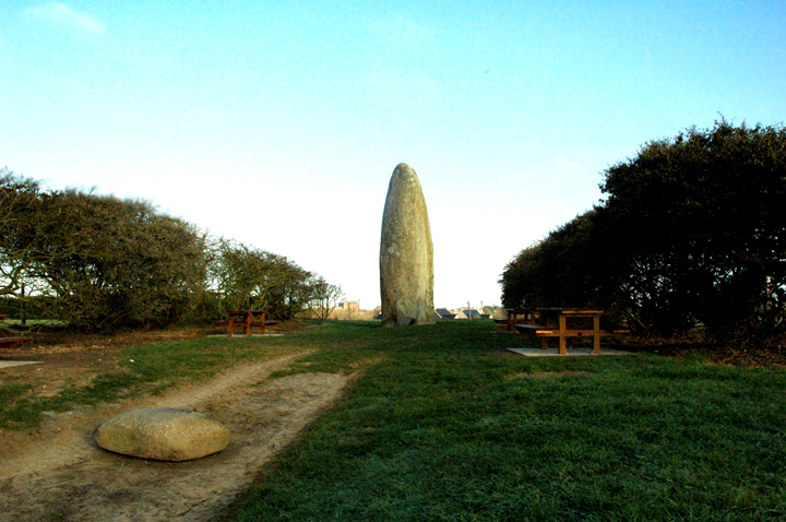 Image of Menhir de Champ-Dolent by Moth