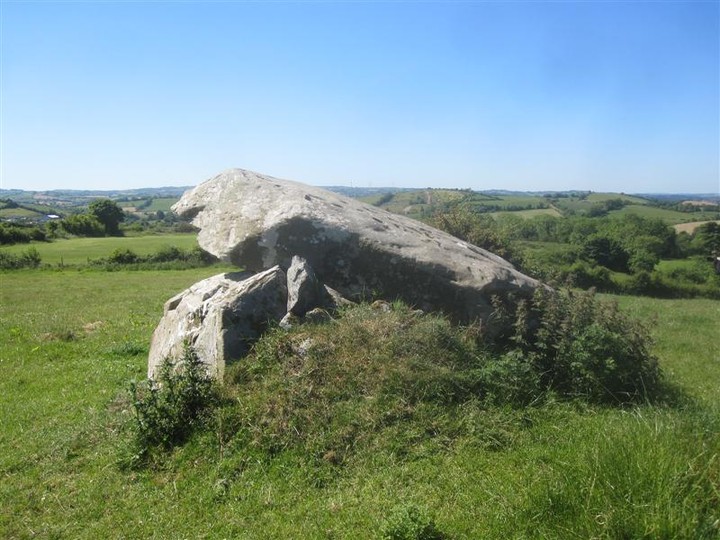 Image of Lennan (Portal Tomb) by bogman