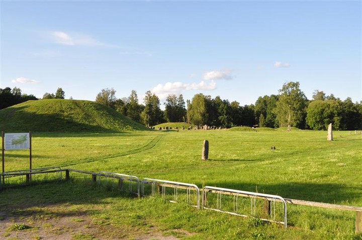 Image of Anundshög (Round Barrow(s)) by bogman