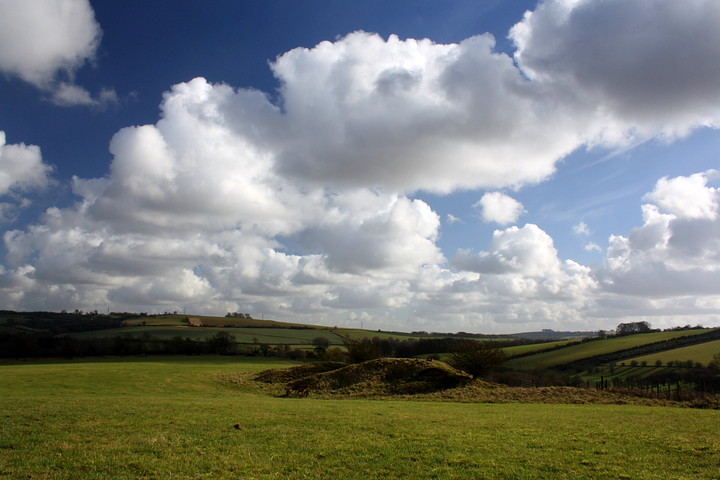Image of Coberley (Long Barrow) by GLADMAN