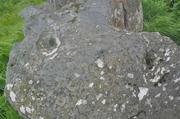 Image of Toon (Standing Stone / Menhir) by bogman