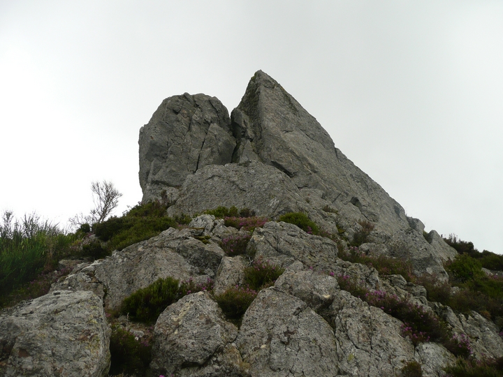Image of Clochmaloo (Natural Rock Feature) by thelonious